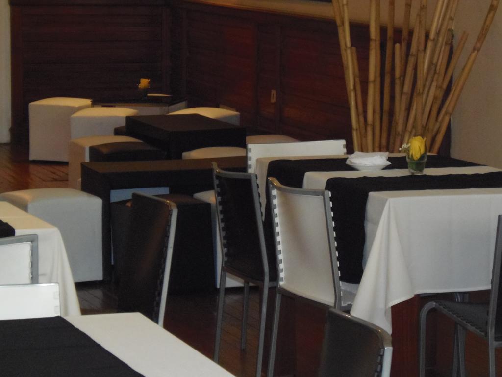 Plaza Fuerte Hotel Montevideo Exterior photo